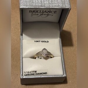10KT Gold Diamond Ring